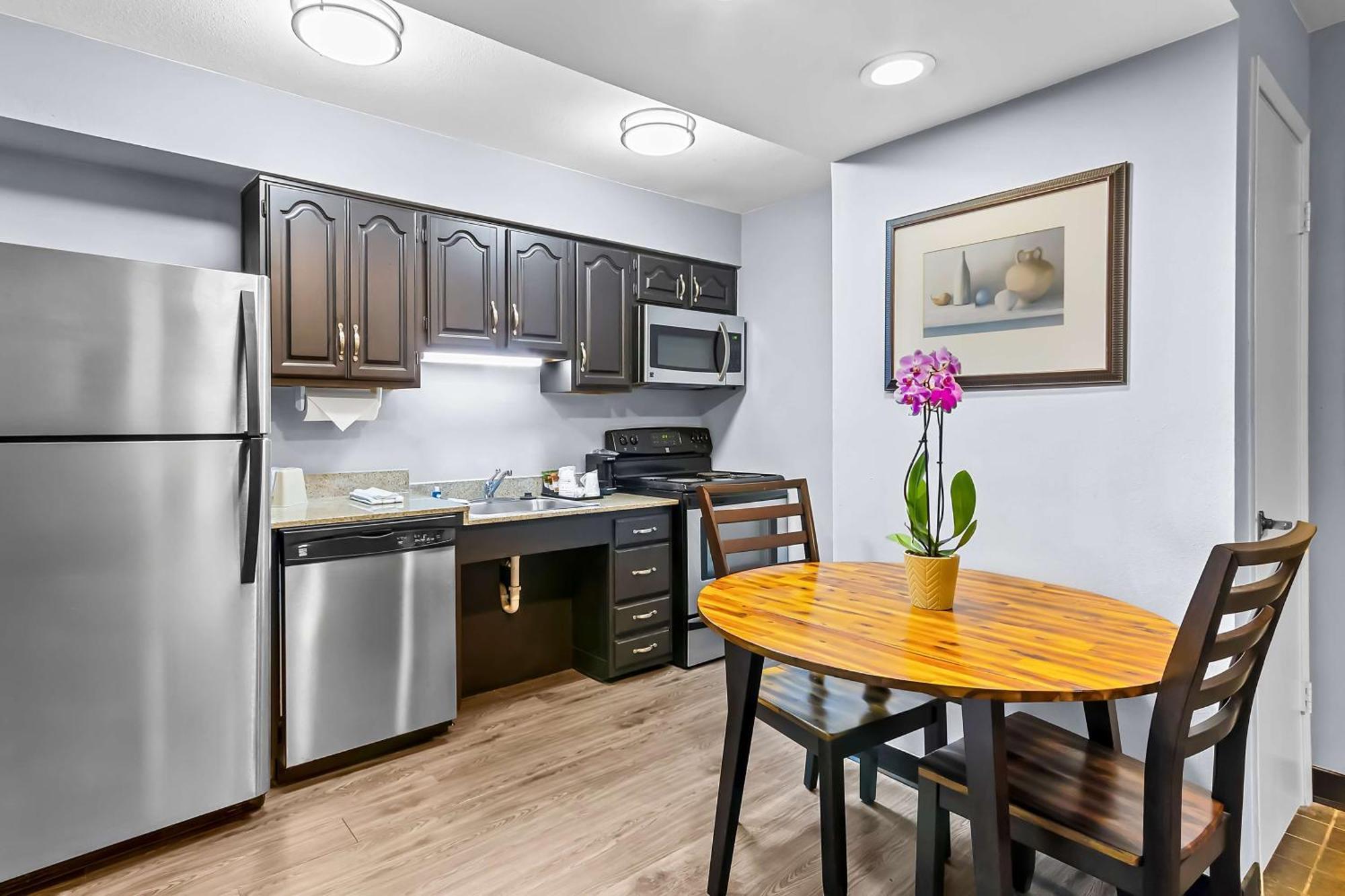Surestay Studio By Best Western Пенсакола Экстерьер фото