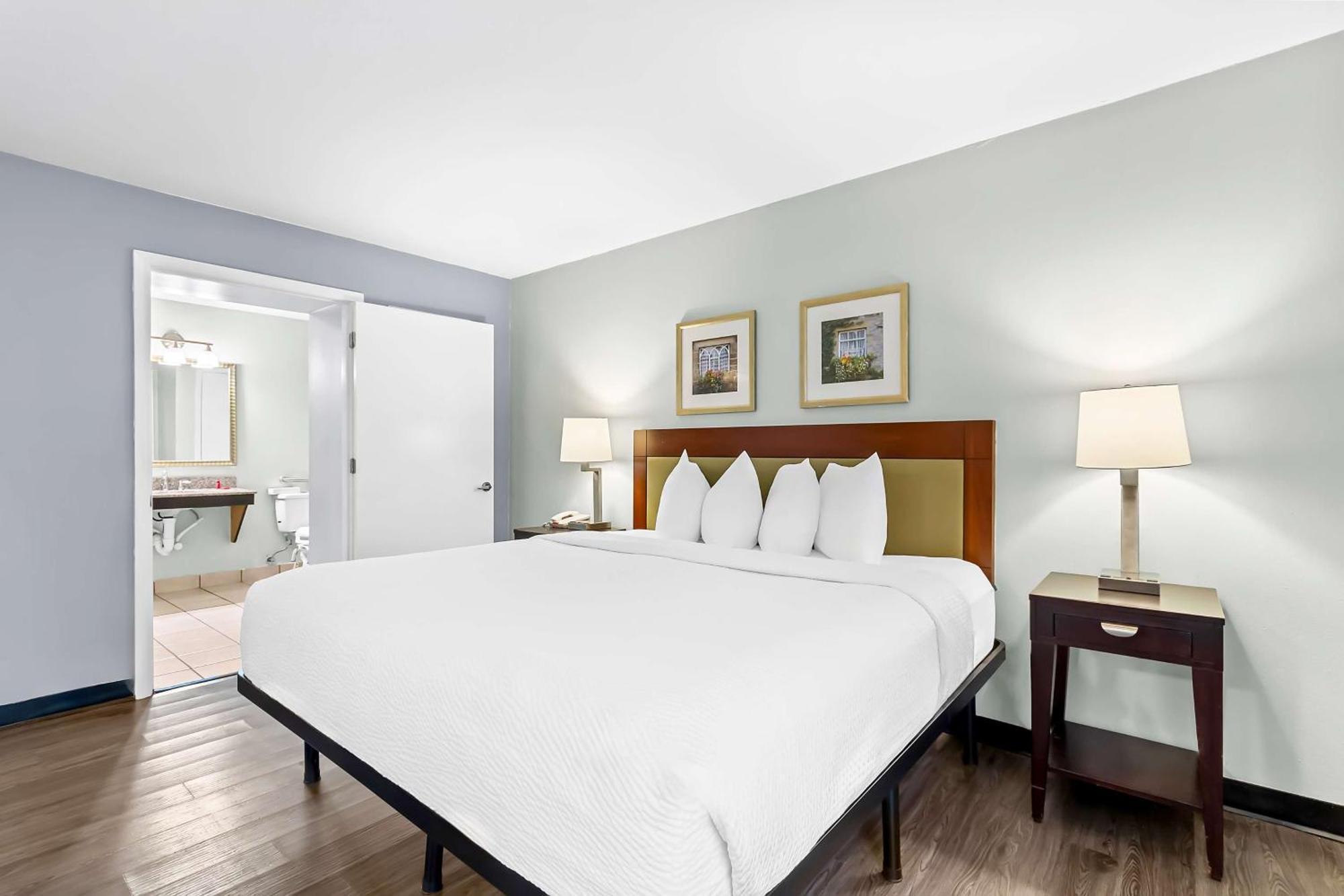 Surestay Studio By Best Western Пенсакола Экстерьер фото