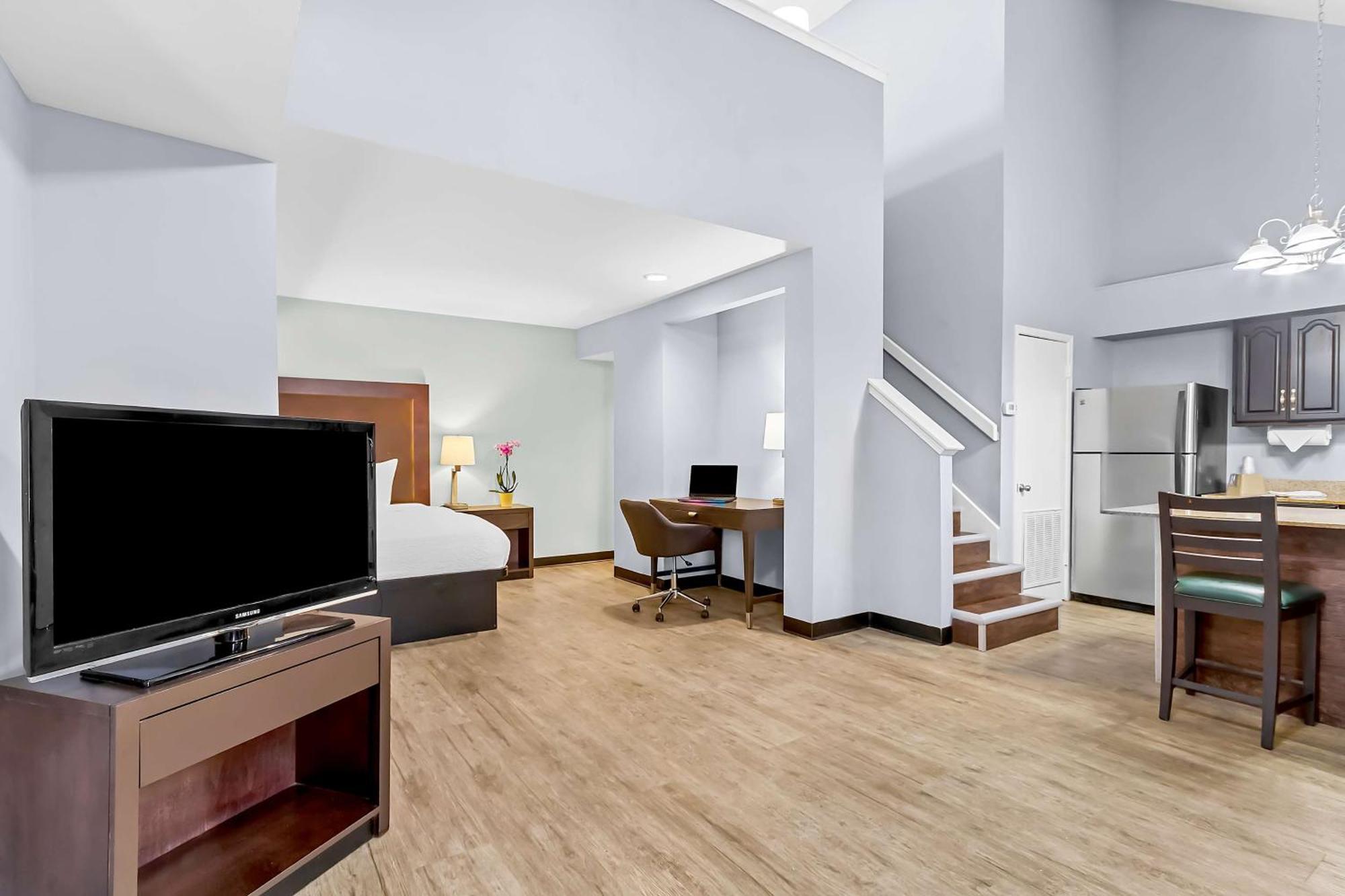Surestay Studio By Best Western Пенсакола Экстерьер фото